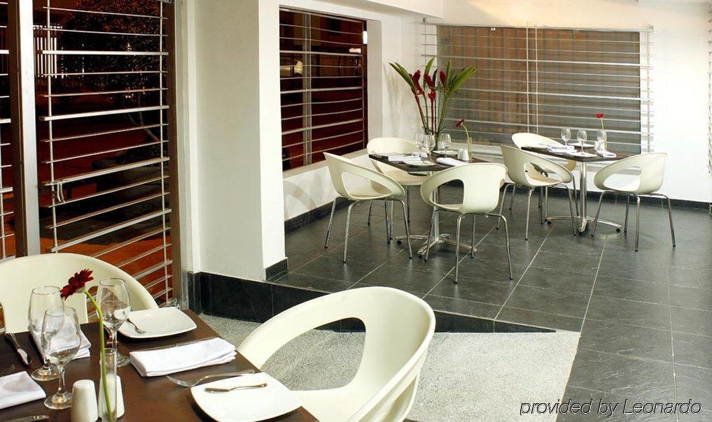 Corferias Inn Bogotá Szoba fotó